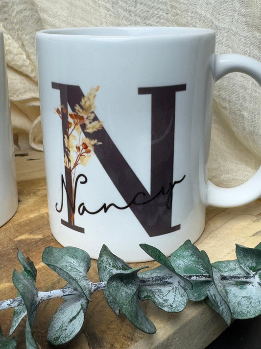 Personalisierte Tasse mit Initiale und Name